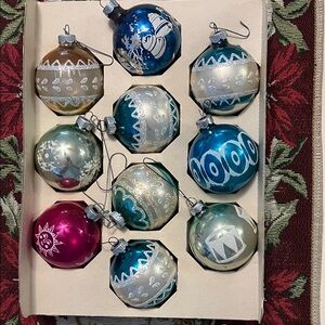 Vintage Christmas ornaments, entire box! Multicolored
